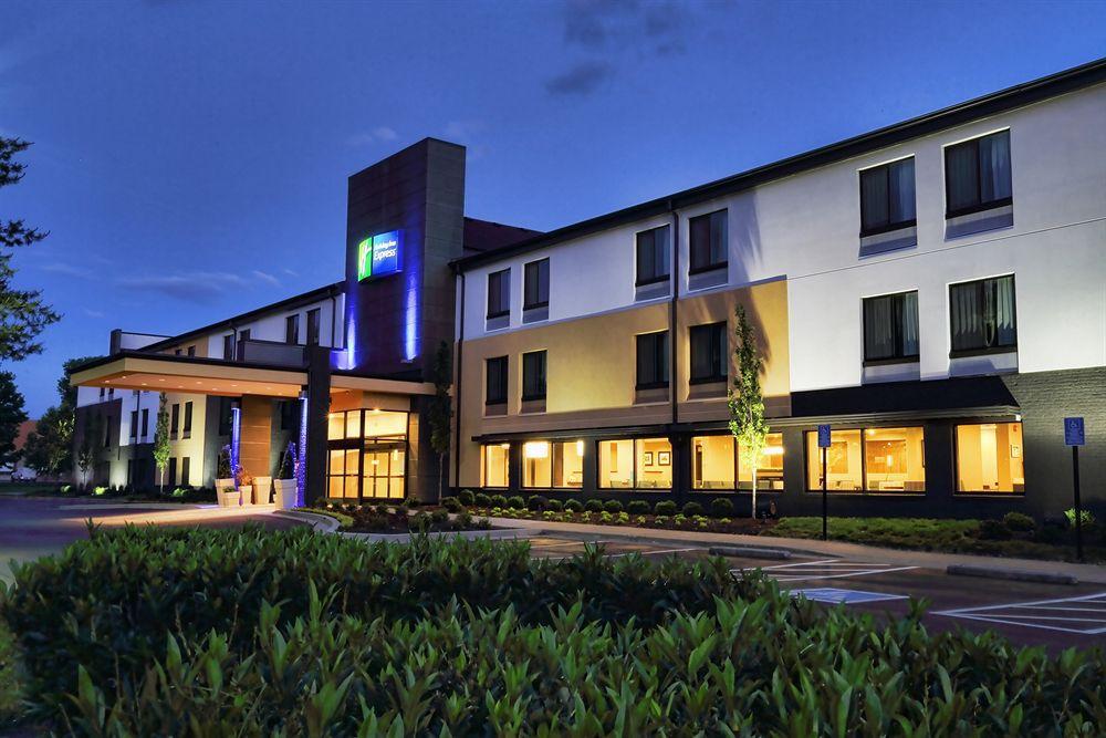 Holiday Inn Express Brentwood-South Cool Springs By Ihg Esterno foto